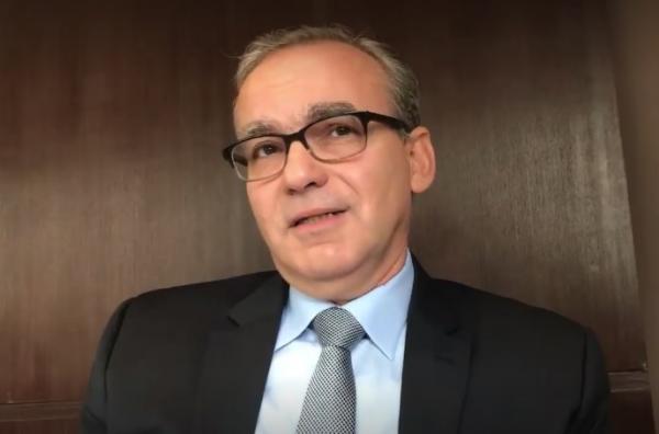 Firmino chama Themístocles de retrógrado e avisa: “As coisas podem piorar”